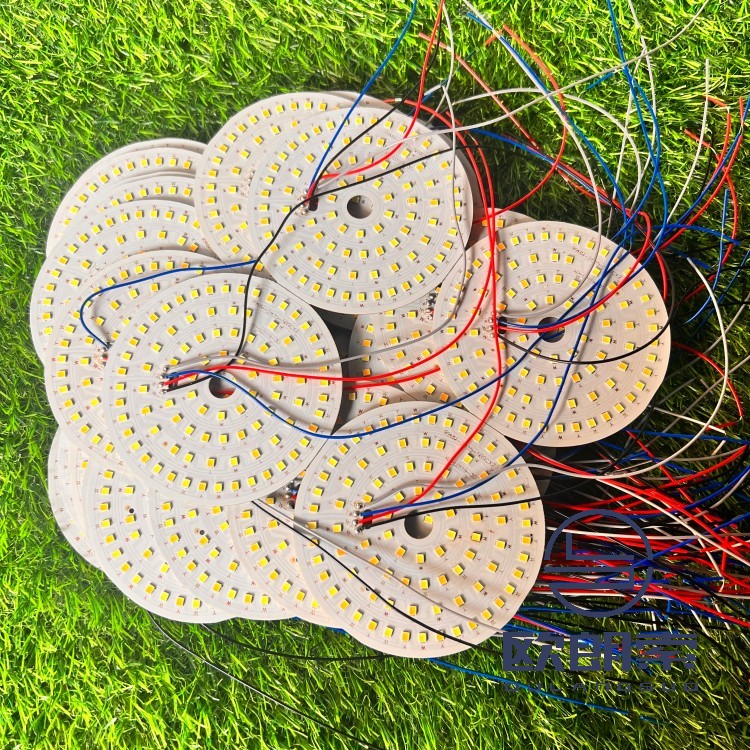 双色圆贴片9.9CM